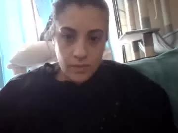 essentialexibaby from Chaturbate