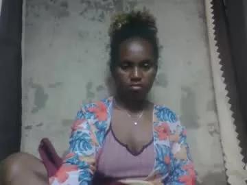 Estanie webcams show profile image 