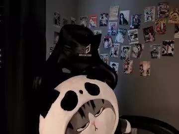 evaveenus from Chaturbate