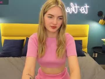 evelineamore from Chaturbate