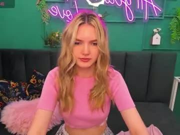 Evelineamore webcams show profile image 