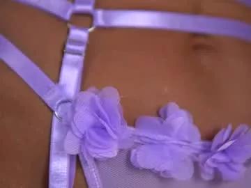 evelyn_evyy from Chaturbate