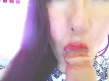 evelyn_mature19 from Chaturbate