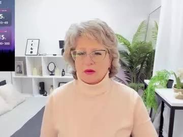 evelynblissful from Chaturbate