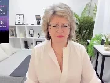 evelynblissful from Chaturbate