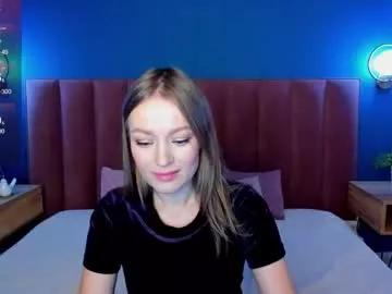 evelynpoole from Chaturbate