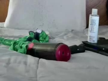 eyeswideshut63 from Chaturbate