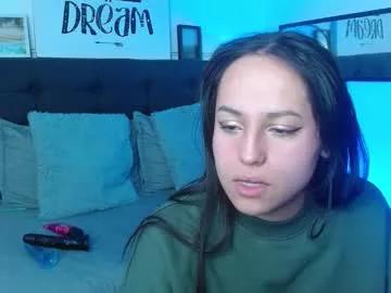 eymmy_24 from Chaturbate
