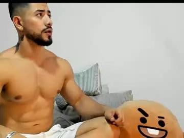 ezzio_scolaro from Chaturbate