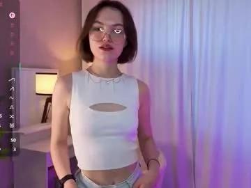 fannycarradine from Chaturbate