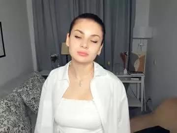 firekiss_babe from Chaturbate is Freechat