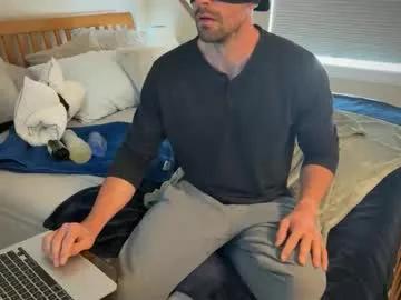 fitfunweird from Chaturbate