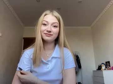 Florencesilverthorn webcams show profile image 