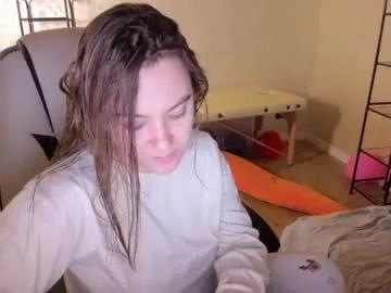 fluffyyummybuns from Chaturbate