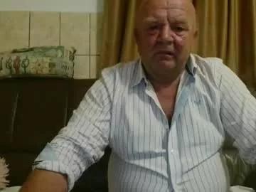 fullballs6 from Chaturbate