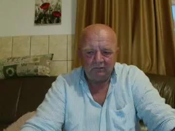 fullballs6 from Chaturbate