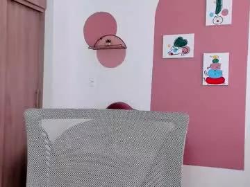 gaiadeniskas from Chaturbate