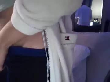 geecue6969 from Chaturbate