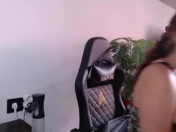 genesisgems11_ from Chaturbate