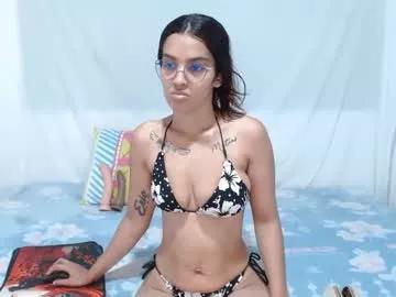 gigiilove24 from Chaturbate