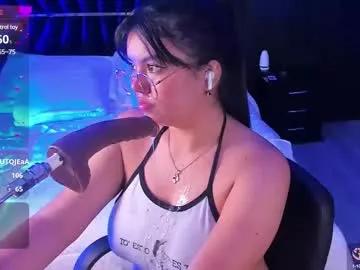 giiabloom from Chaturbate