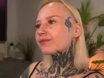 goddes_calzedonia from Chaturbate