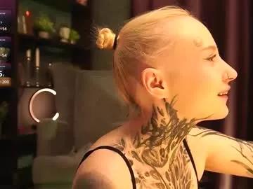goddes_calzedonia from Chaturbate