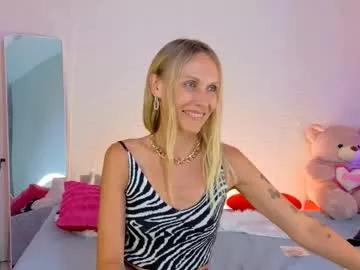 goodness_emie from Chaturbate