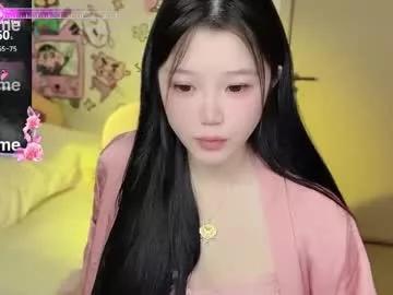 gorgeous_girl33 from Chaturbate