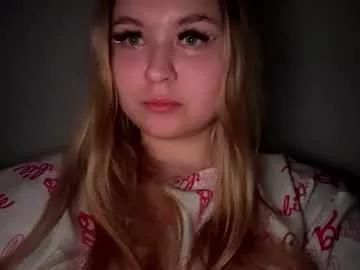 green_eyes_twinkl from Chaturbate