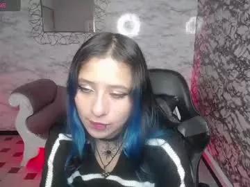 green_eyesfox_v from Chaturbate