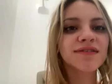 greeneyeddream129 from Chaturbate