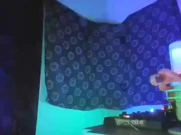 Guyst049 webcams show profile image 