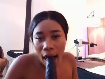 hallybans from Chaturbate