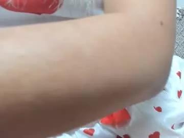 hanah_cho_cho from Chaturbate