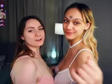 hanalif from Chaturbate