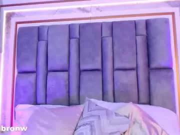 hannabronw from Chaturbate