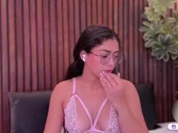 hannah_pavan from Chaturbate