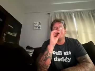 happilymarr1ed from Chaturbate