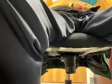 happybrian5 from Chaturbate