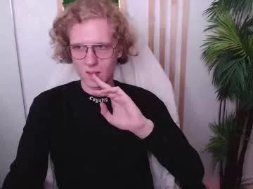 harrybrain from Chaturbate
