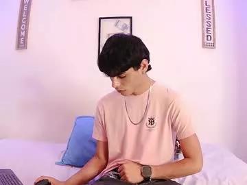 harrythomson1 from Chaturbate