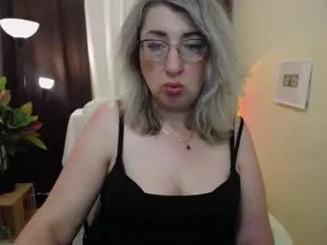 helenenigma from Chaturbate