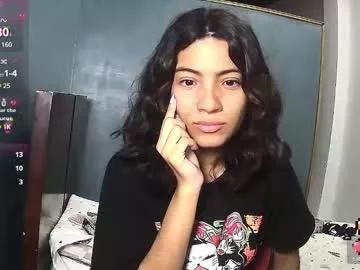 Helia_n_amy webcams show profile image 