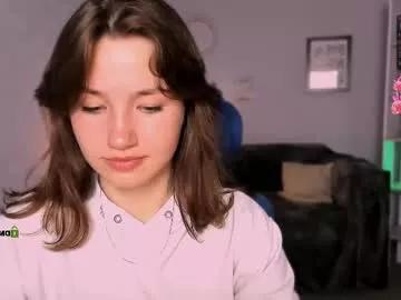 helli_belli from Chaturbate