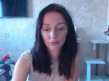 hellokittykaty from Chaturbate