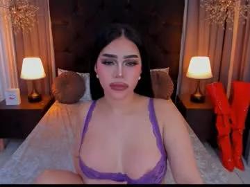hennessygoddess69 from Chaturbate