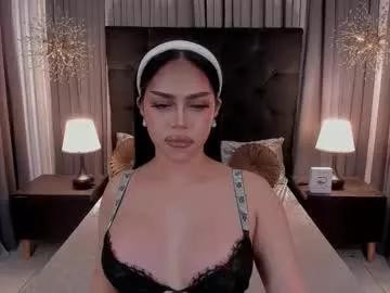 hennessygoddess69 from Chaturbate