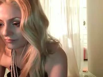 herr0yalhighness from Chaturbate