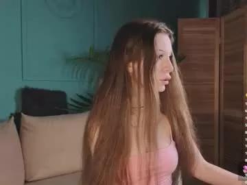heyydoraa_ from Chaturbate